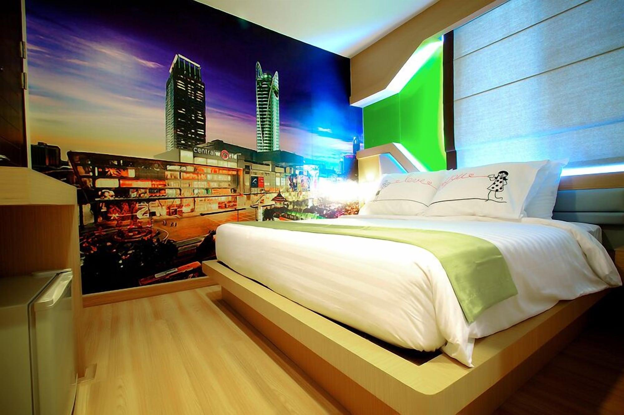 Ds67 Suites Bangkok Esterno foto