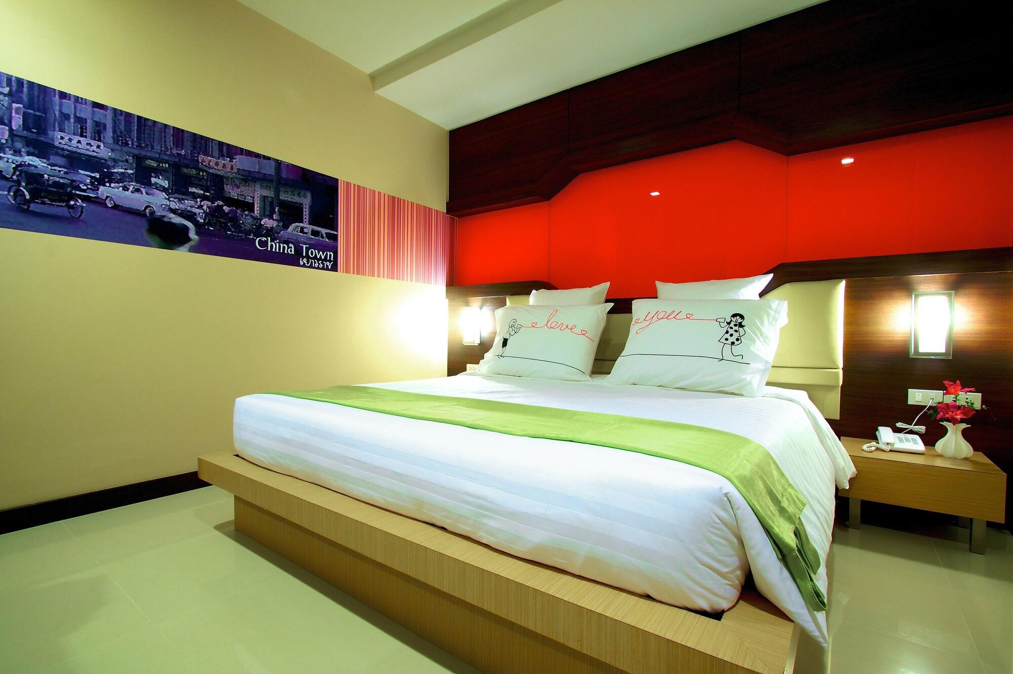 Ds67 Suites Bangkok Esterno foto