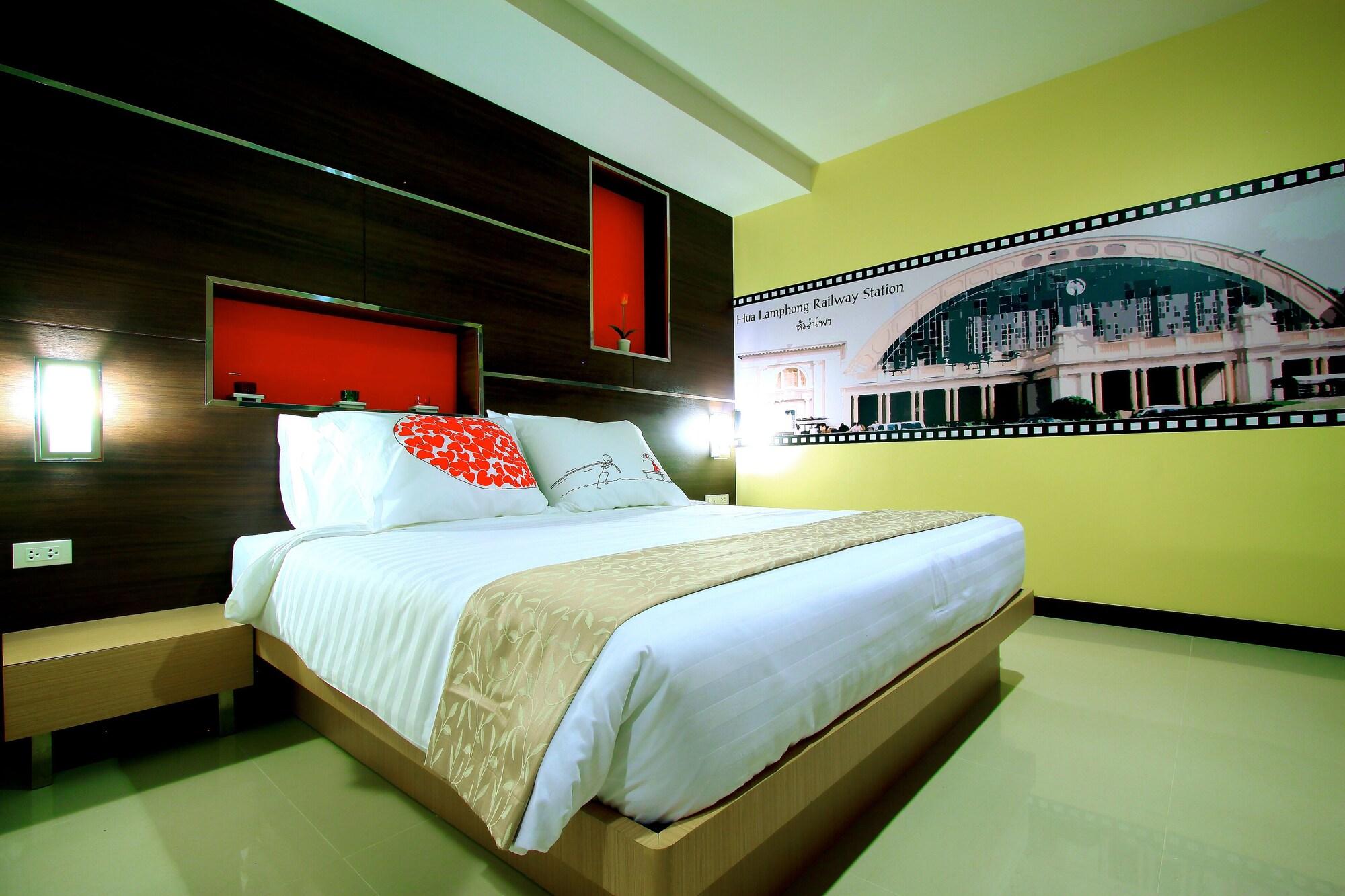 Ds67 Suites Bangkok Esterno foto