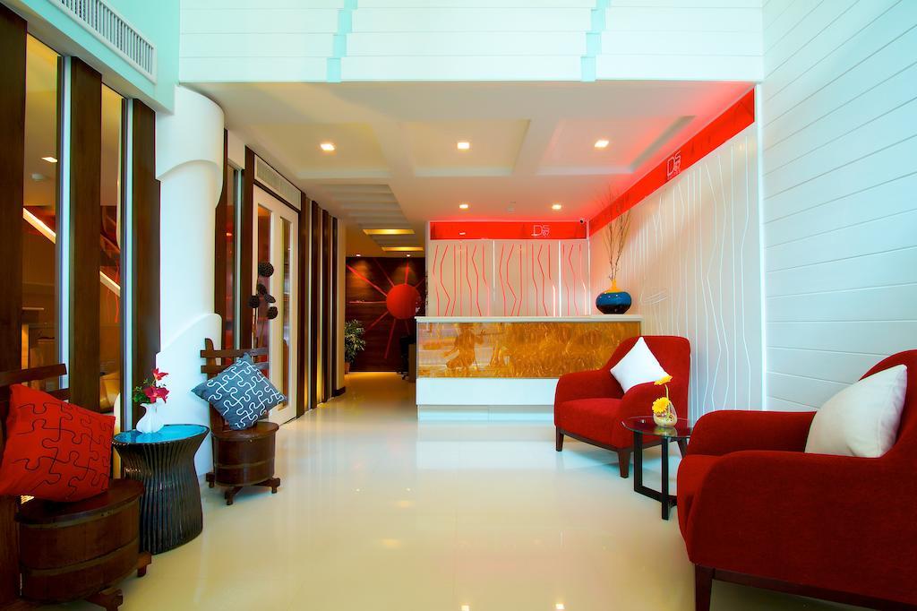 Ds67 Suites Bangkok Esterno foto